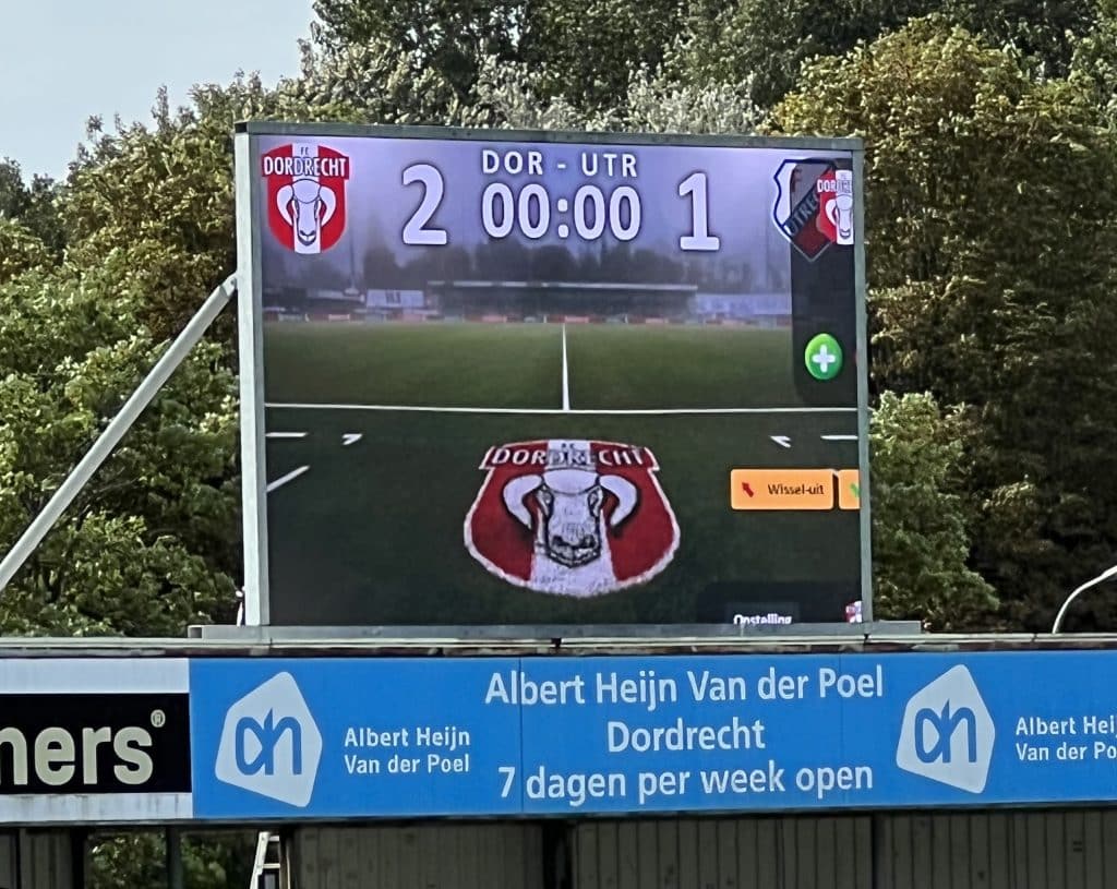 narrowcasting toegepast bij FC dordrecht door Display4All