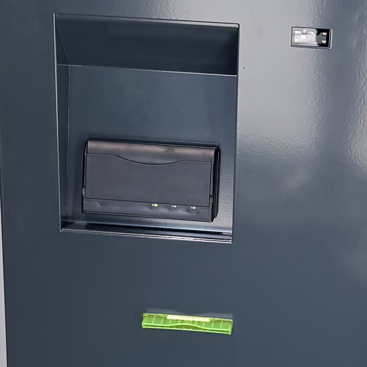 documentscanner in ID kiosk